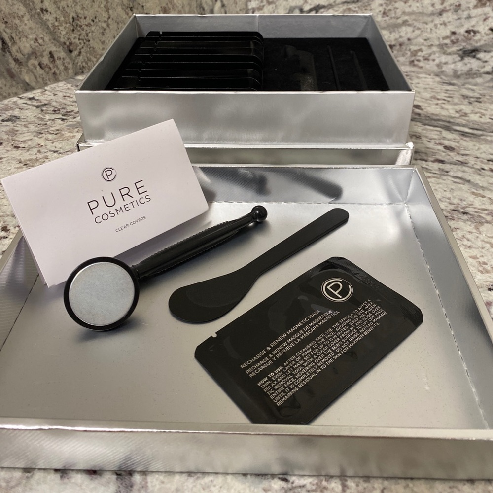 🆕 PURE COSMETICS RECHARGE & RENEW MAGNETIC MASK!